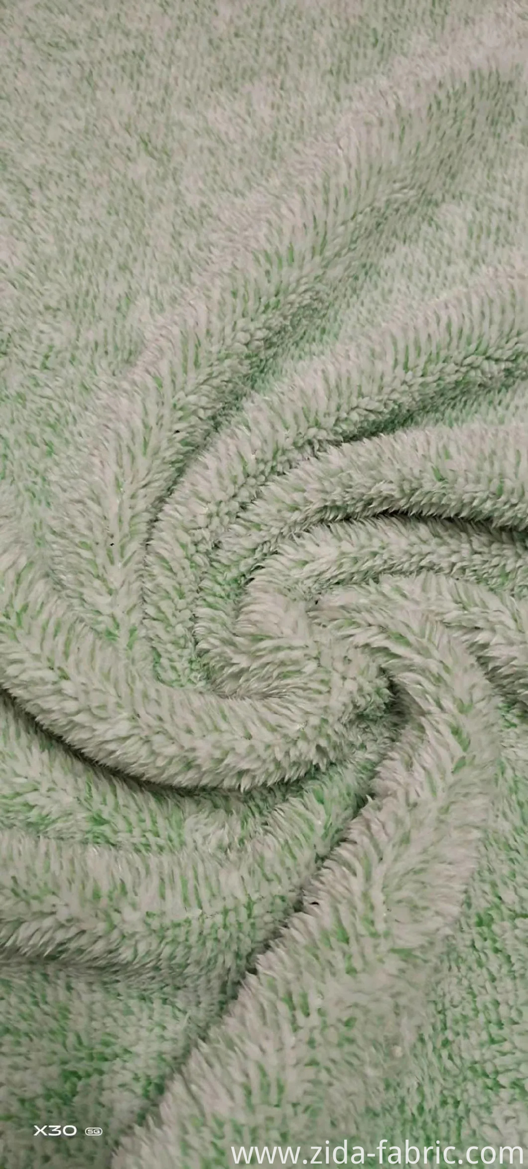 100% Polyester Shuveteen Fleece with Cation Fabric